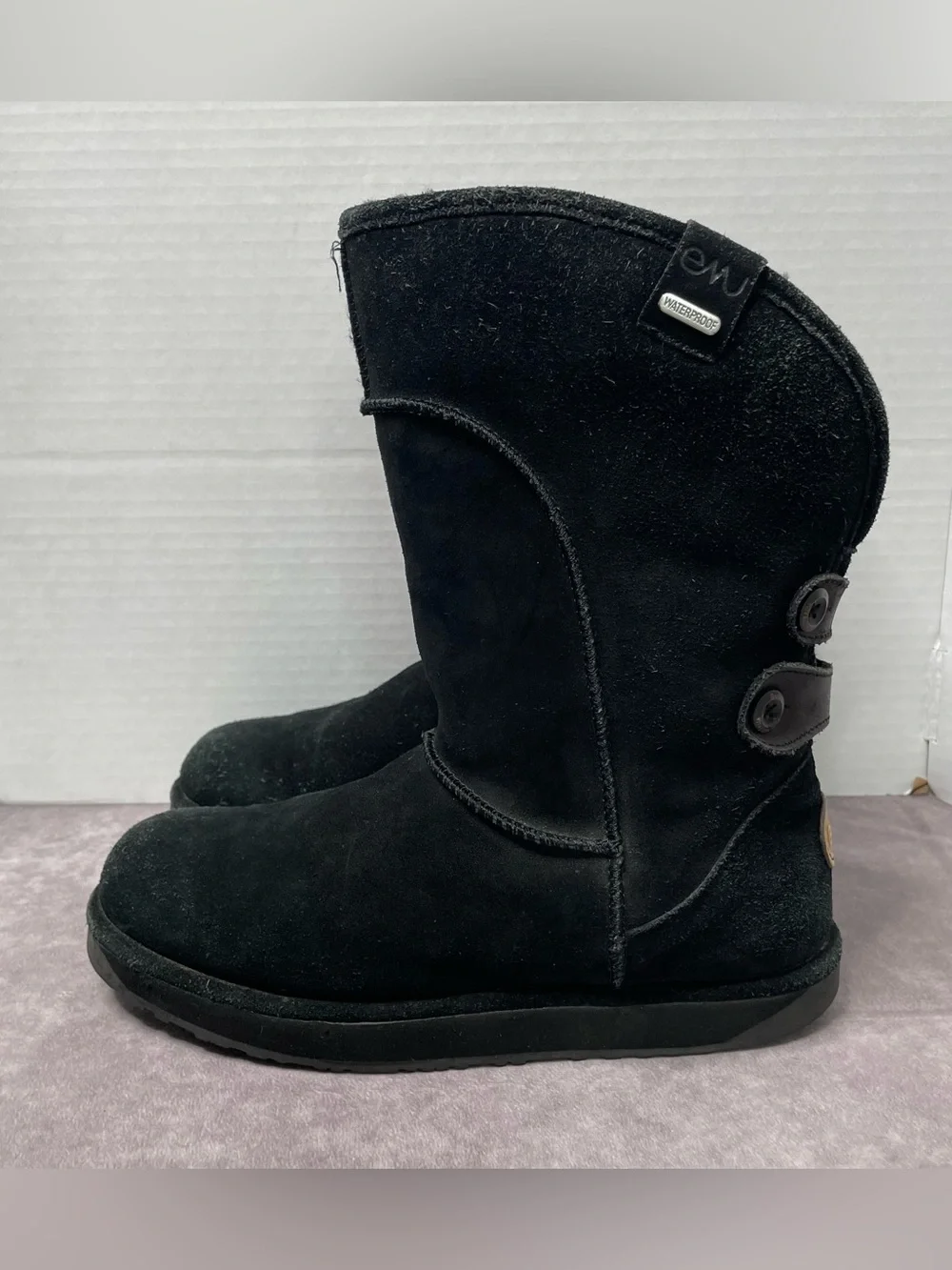 EMU Australia Charlotte Boots Women 9 Black Suede Leather Sheepskin Waterproof